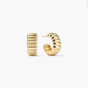 Mejuri - Charlotte Gold Hoop Earrings